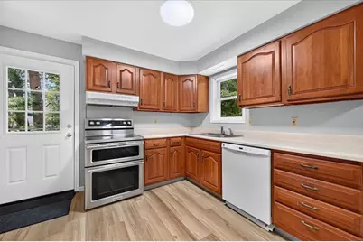 40 Thurston Drive, Hopkinton, RI 02832 - Photo 11