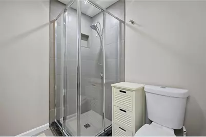 10 Cutters Green #B, North Providence, RI 02904 - Photo 29