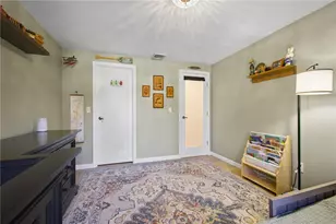 10 Cutters Green, North Providence, RI 02904 - Photo 23