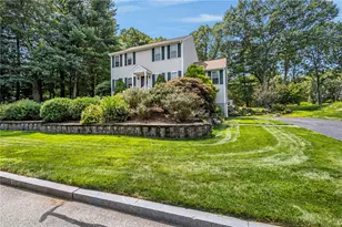 5 Lauretta Ln, Lincoln, RI 02865 - Photo 5