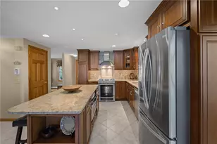 5 Lauretta Ln, Lincoln, RI 02865 - Photo 7