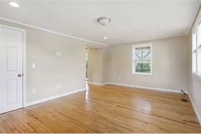 464 Nausauket Road, Warwick, RI 02886 - Photo 21