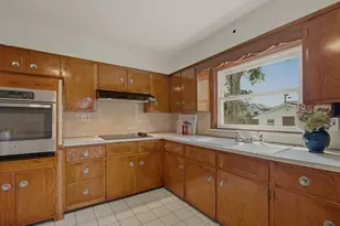 205 Lincoln Ave, Barrington, RI 02806 - Photo 29