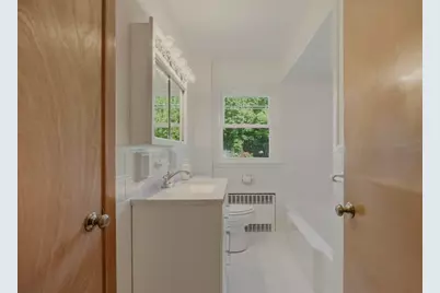 205 Lincoln Avenue, Barrington, RI 02806 - Photo 23