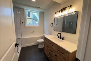 11 Brinkley St, Providence, RI 02909 - Photo 5