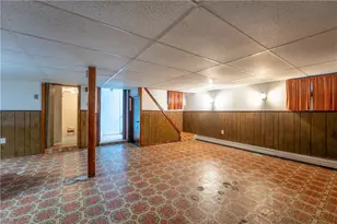 126 Clay St, Pawtucket, RI 02860 - Photo 11