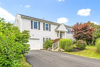 39 President Drive, Narragansett, RI 02882 - Photo 1