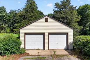 4055 S County Trail, Charlestown, RI 02813 - Photo 39