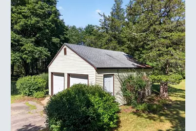4055 South County Trail, Charlestown, RI 02813 - Photo 39