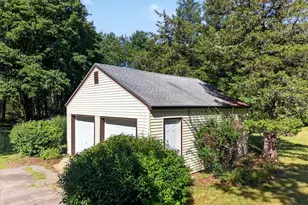 4055 S County Trail, Charlestown, RI 02813 - Photo 39