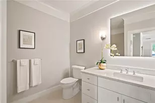 67 Queen St, East Greenwich, RI 02818 - Photo 11