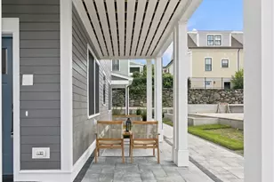 67 Queen St, East Greenwich, RI 02818 - Photo 3