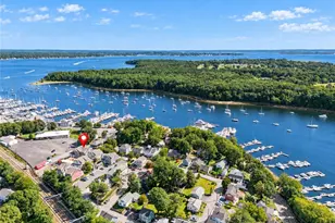 67 Queen St, East Greenwich, RI 02818 - Photo 3