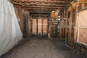 339 Pawtuxet Ave, Warwick, RI 02888 - Photo 7
