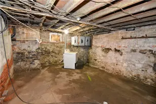 339 Pawtuxet Ave, Warwick, RI 02888 - Photo 41
