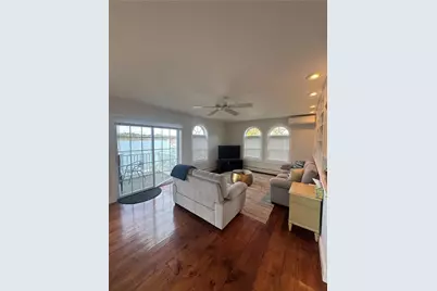 67 Lawrence Court, Tiverton, RI 02878 - Photo 3
