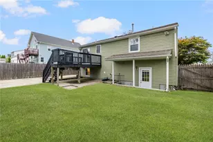 34 Queen St, Cranston, RI 02920 - Photo 49