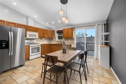 34 Queen Street, Cranston, RI 02920 - Photo 7