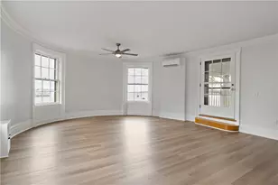 217 Hope St, Bristol, RI 02809 - Photo 7