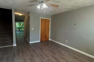 11 Babcock St, West Warwick, RI 02893 - Photo 3