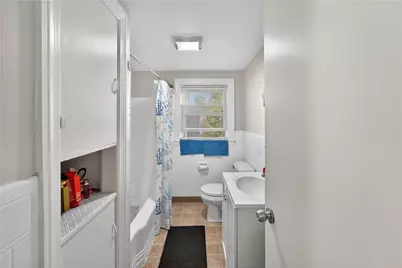 21 Rufus Street, Pawtucket, RI 02860 - Photo 17