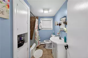 21 Rufus St, Pawtucket, RI 02860 - Photo 7
