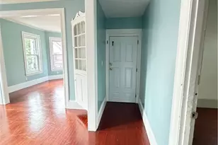 68 Whitmarsh St, Providence, RI 02907 - Photo 15