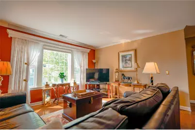 600 N Broadway #2C, East Providence, RI 02914 - Photo 5