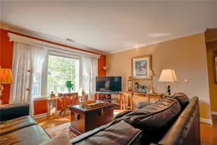 600 N Broadway, East Providence, RI 02914 - Photo 5