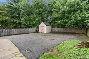 11 Eva St, Providence, RI 02909 - Photo 37