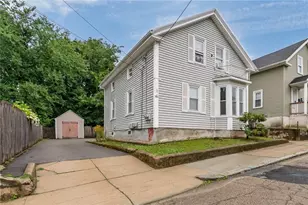 11 Eva St, Providence, RI 02909 - Photo 3