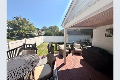 61 Bliss Road, Newport, RI 02840 - Photo 17