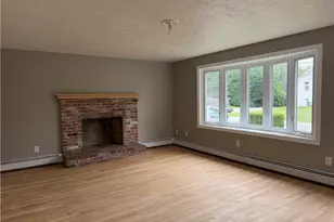 38 Ann Ln, North Kingstown, RI 02873 - Photo 3