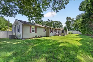 24 Crane St, Warwick, RI 02889 - Photo 3