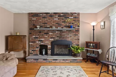 67 Winston Avenue, Warwick, RI 02886 - Photo 7