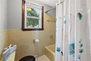 67 Winston Ave, Warwick, RI 02886 - Photo 17
