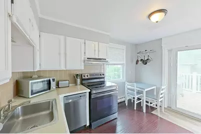 45 Hammond Street #3, Newport, RI 02840 - Photo 7