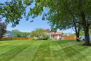 16 Heritage Ct, Cranston, RI 02921 - Photo 43