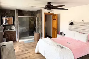 1010 Main St, West Warwick, RI 02893 - Photo 9