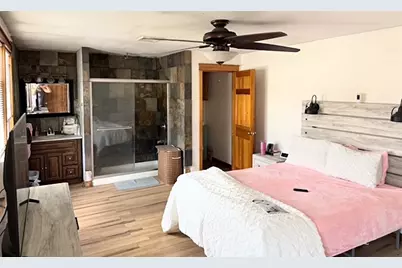1010 Main Street, West Warwick, RI 02893 - Photo 9