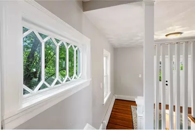 1059 Narragansett Boulevard, Cranston, RI 02905 - Photo 19
