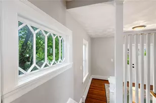 1059 Narragansett Blvd, Cranston, RI 02905 - Photo 19
