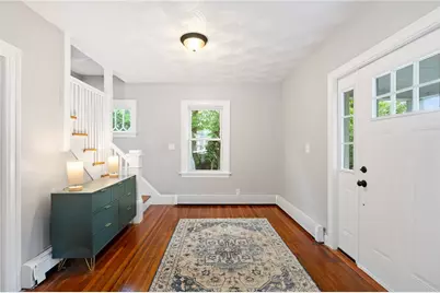 1059 Narragansett Boulevard, Cranston, RI 02905 - Photo 7