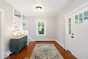 1059 Narragansett Blvd, Cranston, RI 02905 - Photo 7