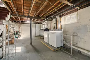 7 Warner Pl, Newport, RI 02840 - Photo 27