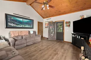 111 Olney Arnold Rd, Cranston, RI 02921 - Photo 9