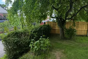 62 De Pinedo St, Providence, RI 02904 - Photo 3