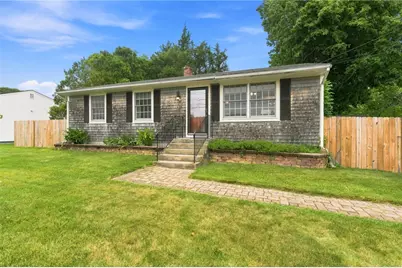 39 River Street, Bristol, RI 02809 - Photo 3