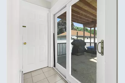 100 Central Avenue, East Providence, RI 02914 - Photo 17