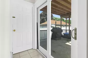 100 Central Ave, East Providence, RI 02914 - Photo 17